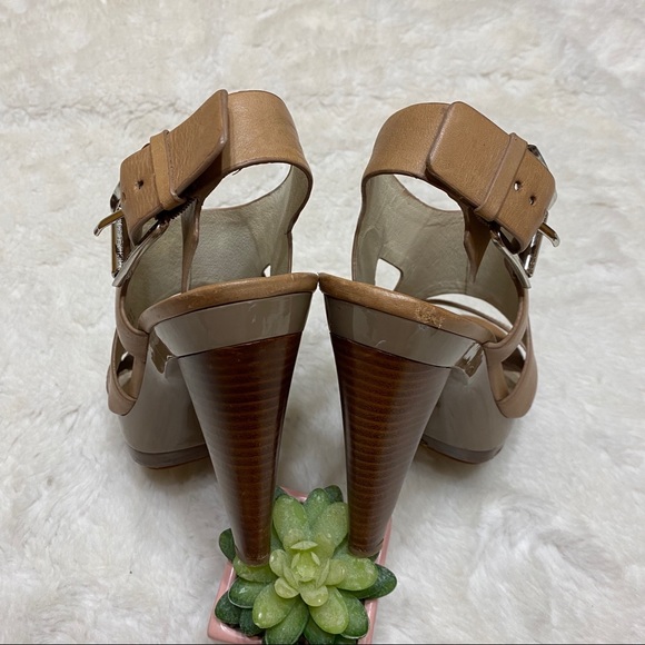 MICHAEL KORS Vachetta Leather Platform Sandals - Picture 5 of 8